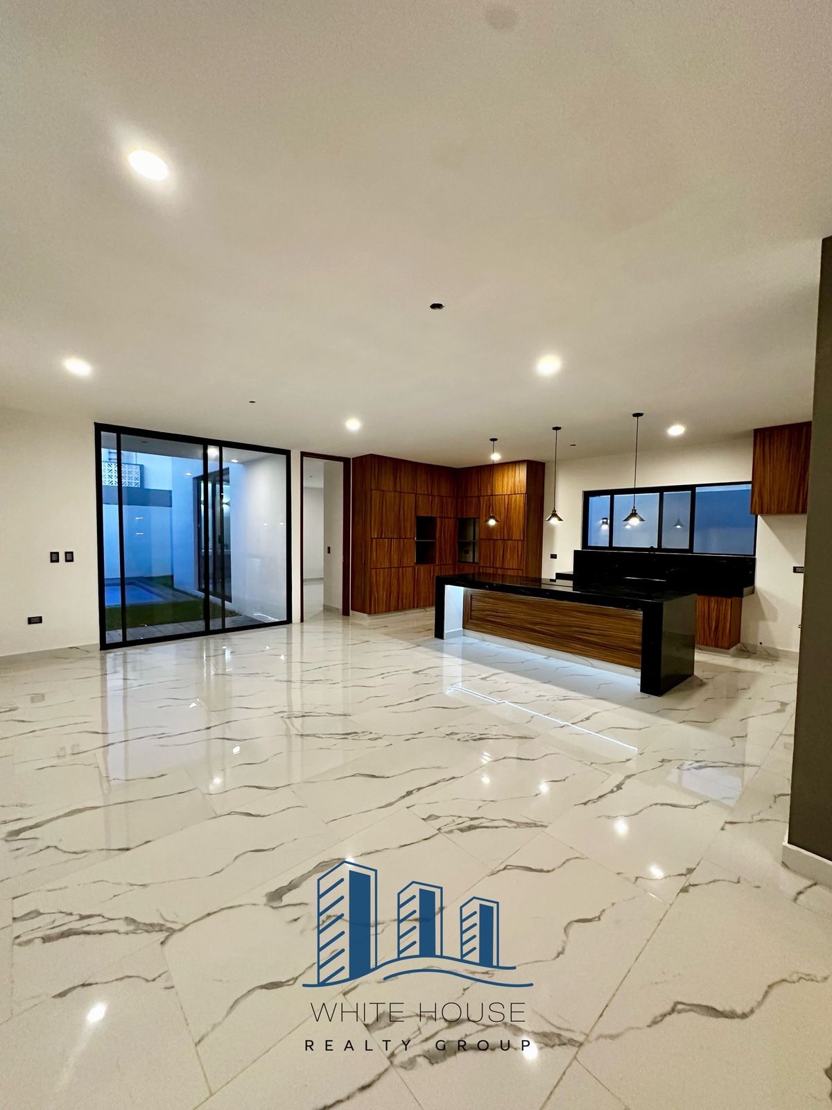 3 de 32: Sala - Comedor