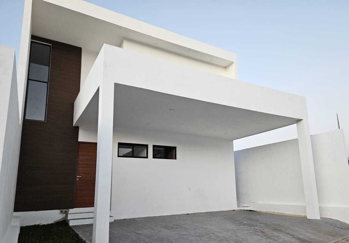 1 de 13: Fachada