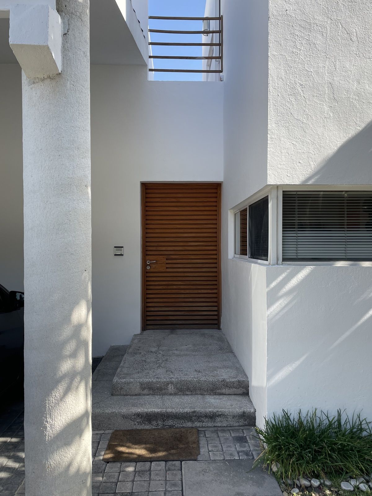 27 of 34: Acceso Madera