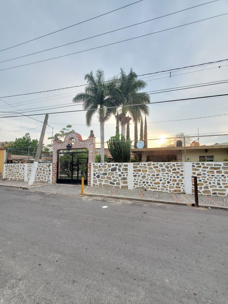 CASA DE CAMPO EN VENTA EN IXTLAHUACAN DE LOS MEMBRILLOS - foto 2