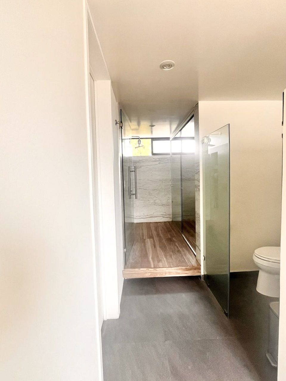 26 de 44: BAÑO RECÁMARA PRINCIPAL
