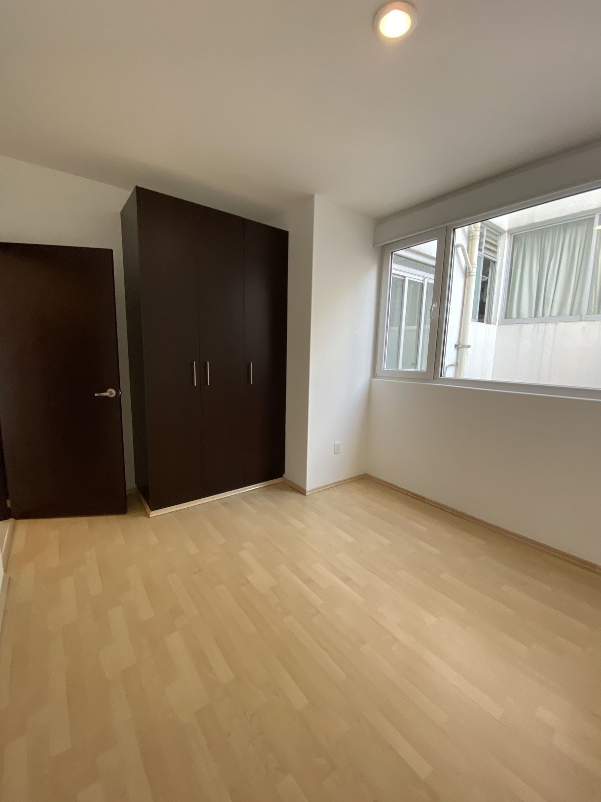 Segunda habitación, foto 5 de 9