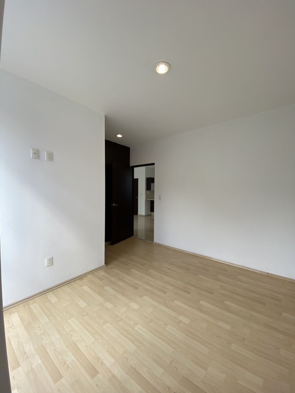 Habitación principal, foto 7 de 9