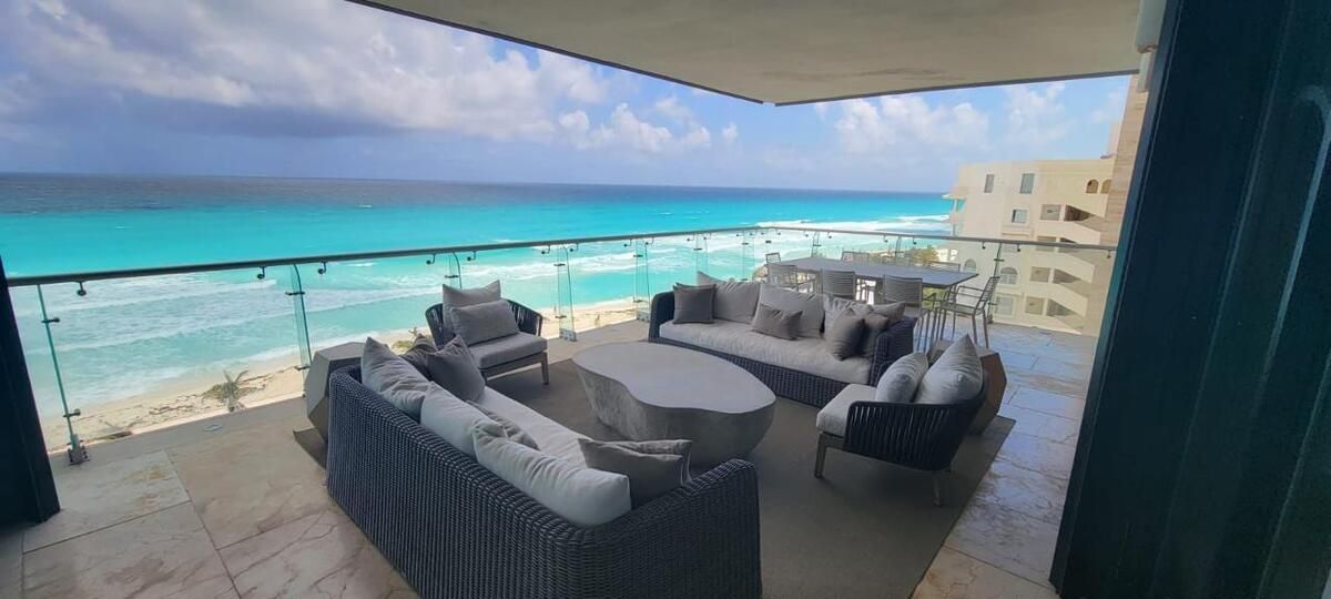 Departamento en venta en Torre Ixnah en Cancún  Quintana Roo.