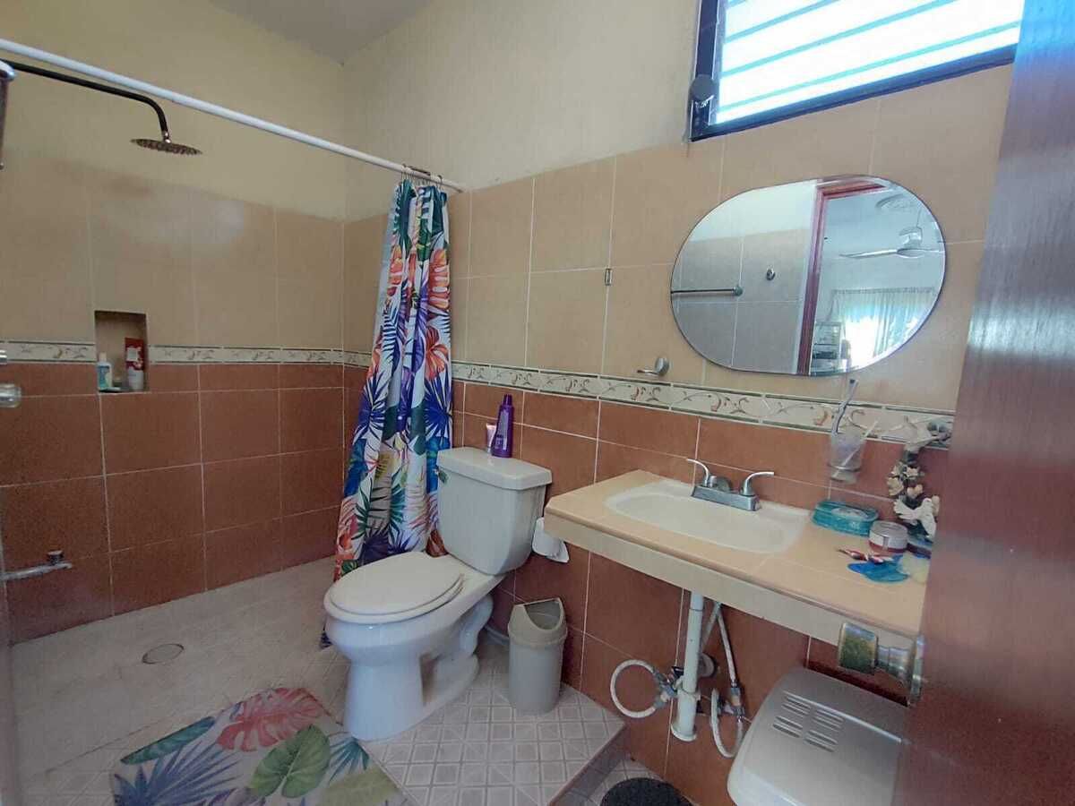 21 de 21: baño recamara secundaria