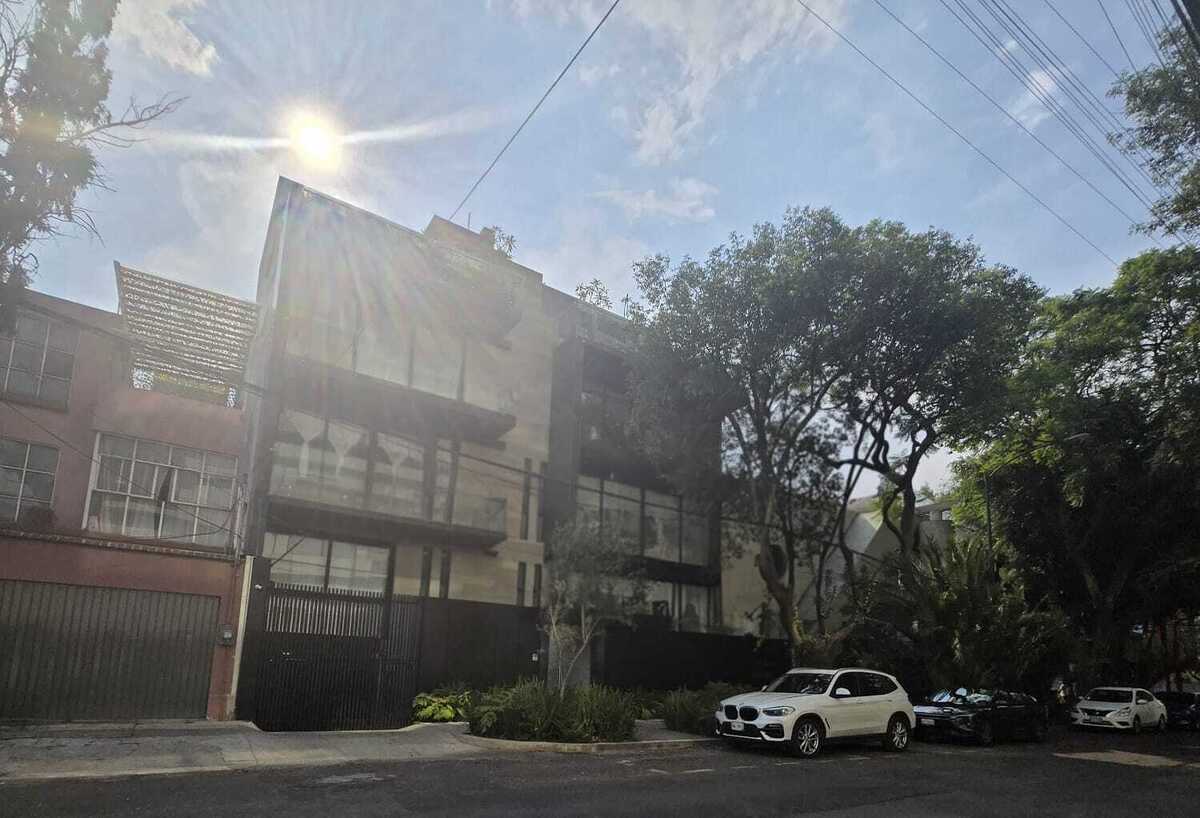 3 de 44