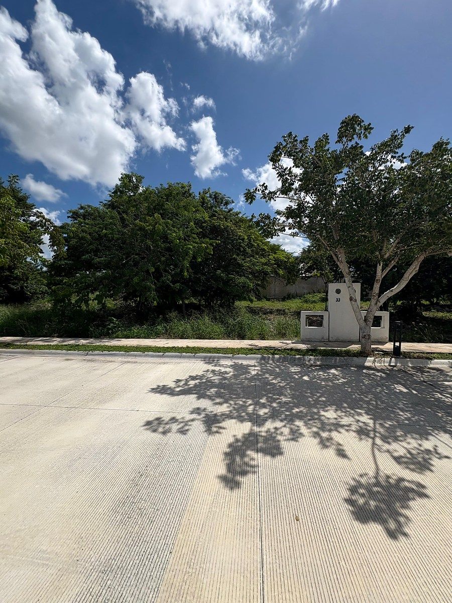 Land for sale in Mérida | Residential in Temozón Norte | 327.55 m², photo 1 of 10