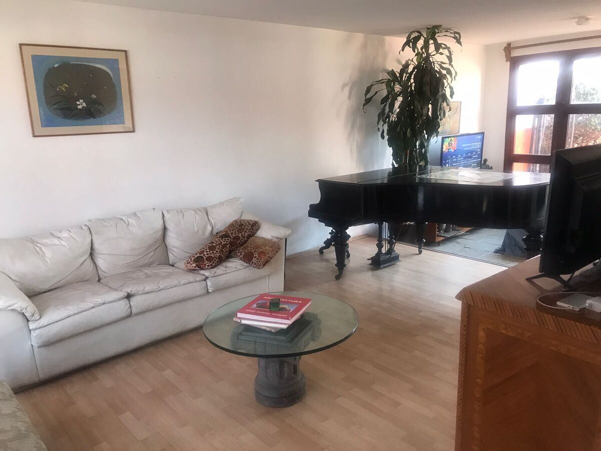 1 de 21: Sala