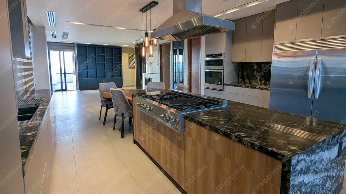 Penthouse en Venta - En Nivel Diez