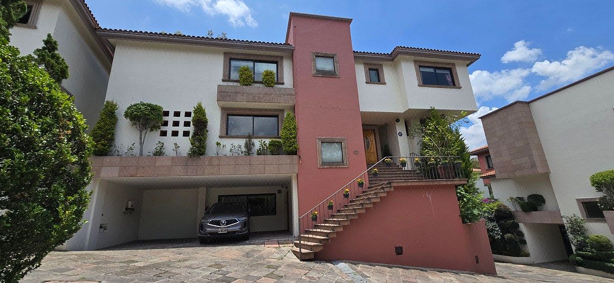 Casa en Condominio en Venta en SAN JERONIMO LIDICE