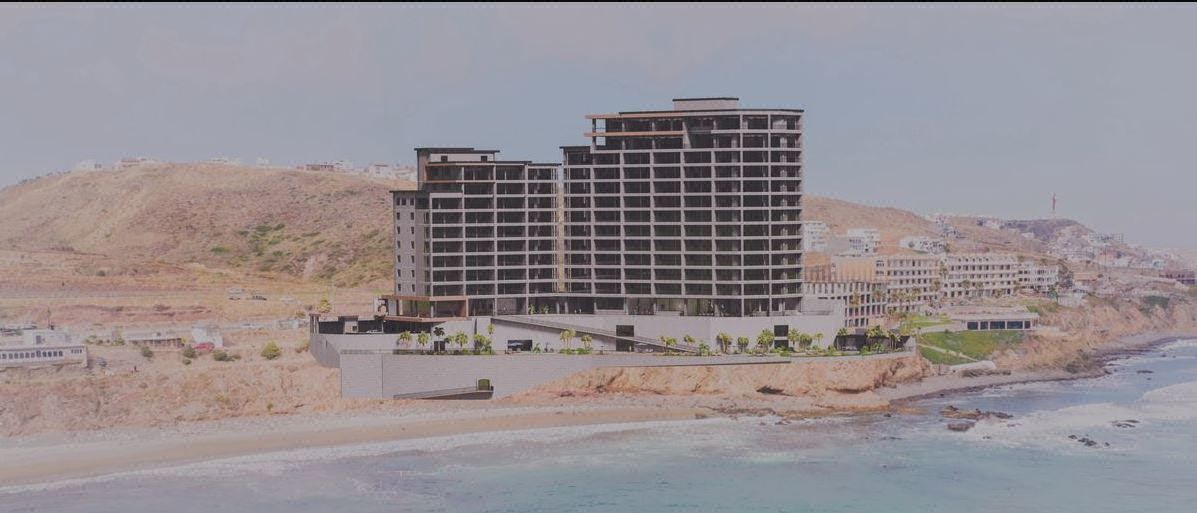 Condos facing the sea for pre-sale