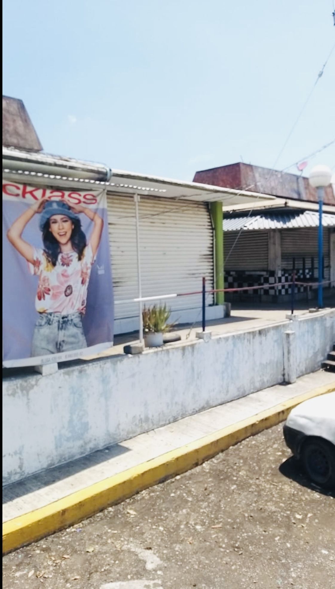 28 de 48