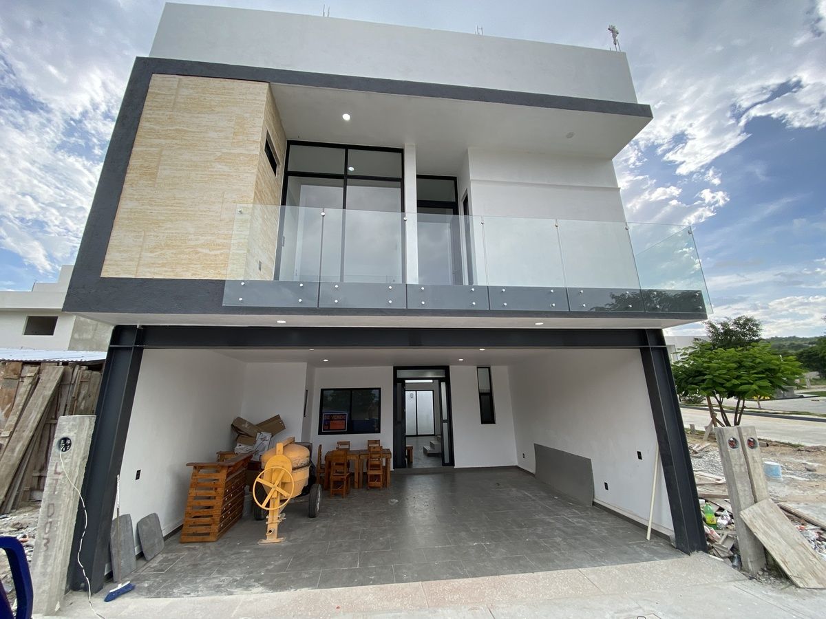 1 de 24: Fachada exterior