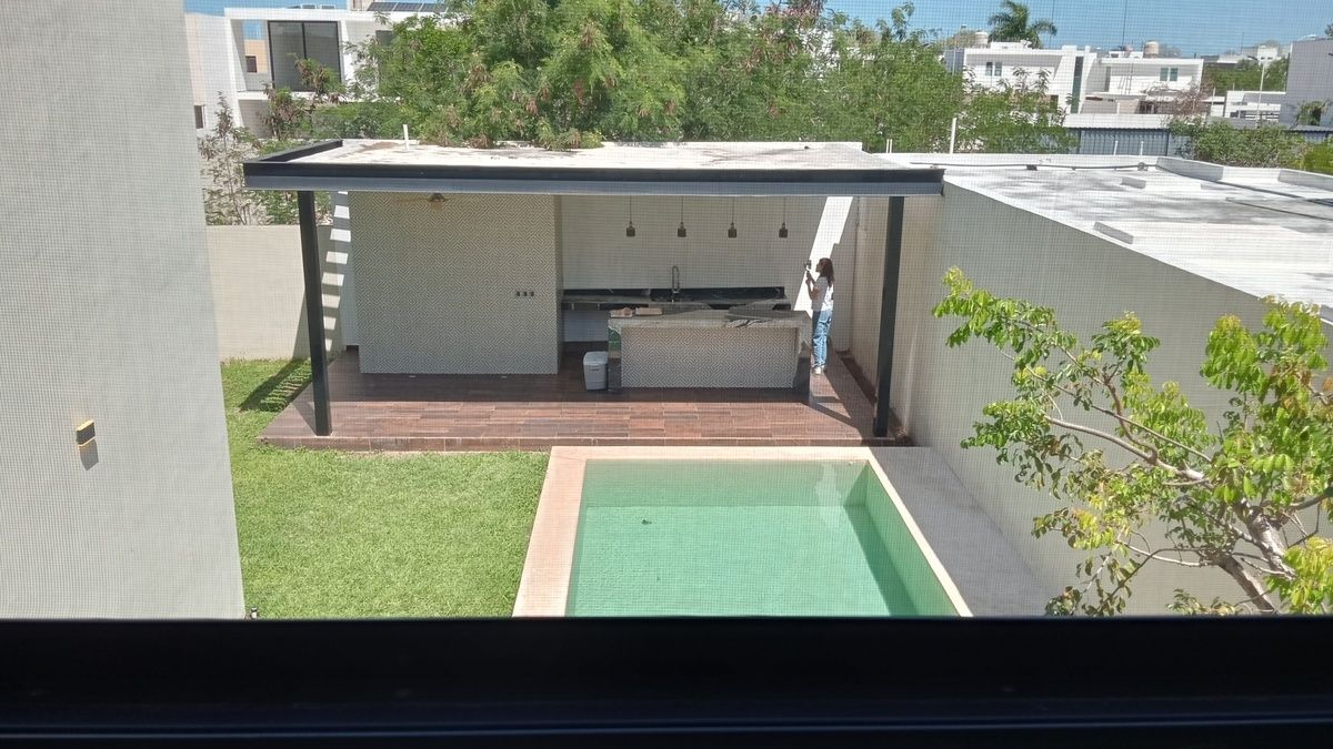 3 de 14: Piscina, Jardín barra