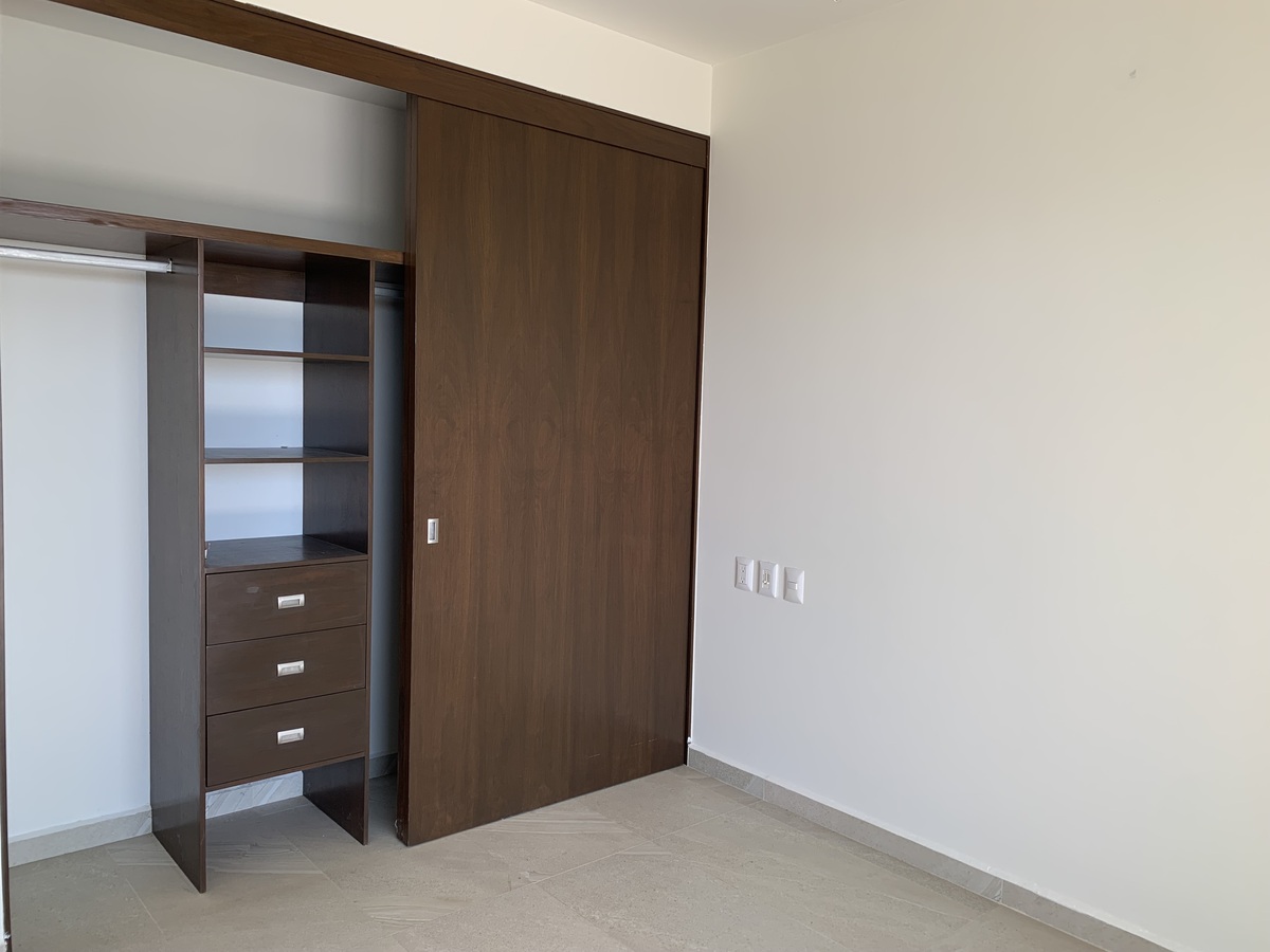 9 of 43: Rec Principal