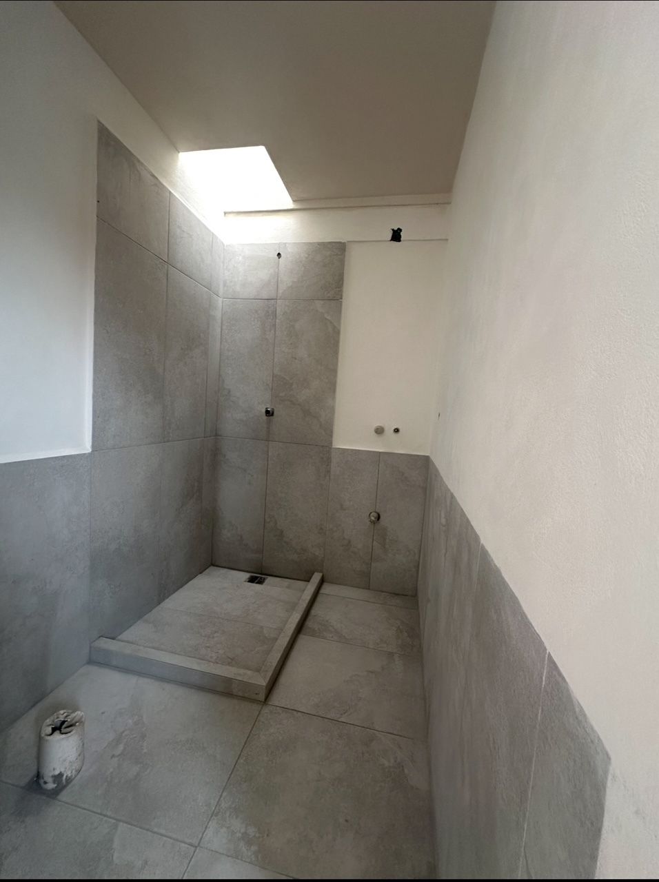 12 de 17: 2 BAÑO COMPLETO