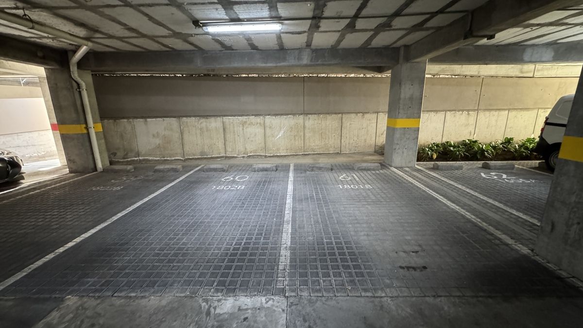 ESTACIONAMIENTO