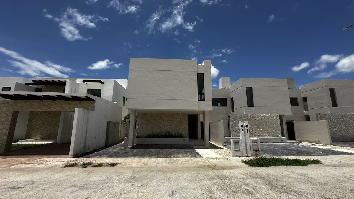 20 de 26: FACHADA CASA