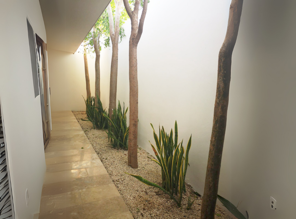 30 de 46: PASILLO A LAS HABITACIONES SECUNDARIAS