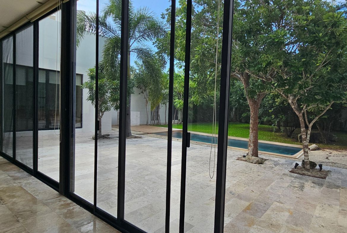 24 de 46: VISTA A LA TERRAZA