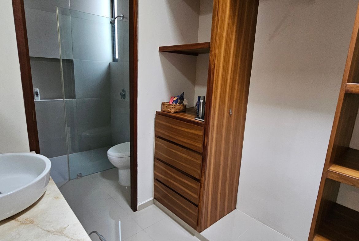 34 de 46: BAÑO HABITACION SECUNDARIA