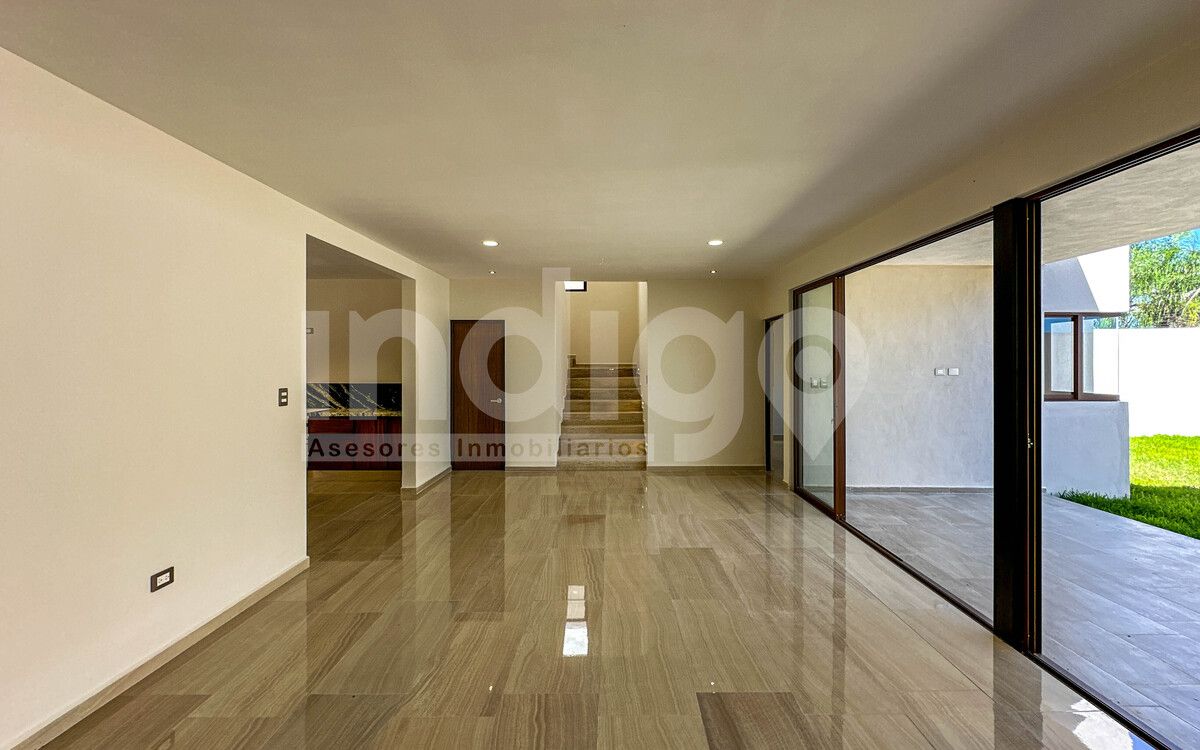 4 de 50: Sala / Comedor Corridos