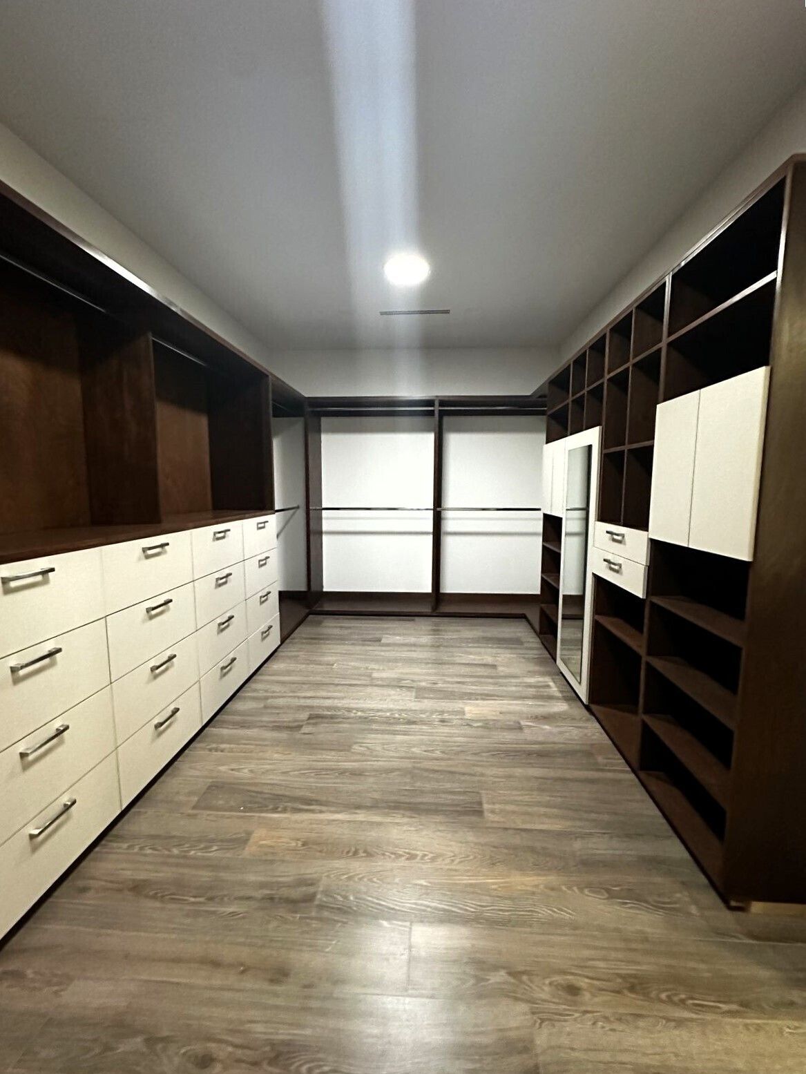 17 de 25: Walk-in closet Rec. Ppal.