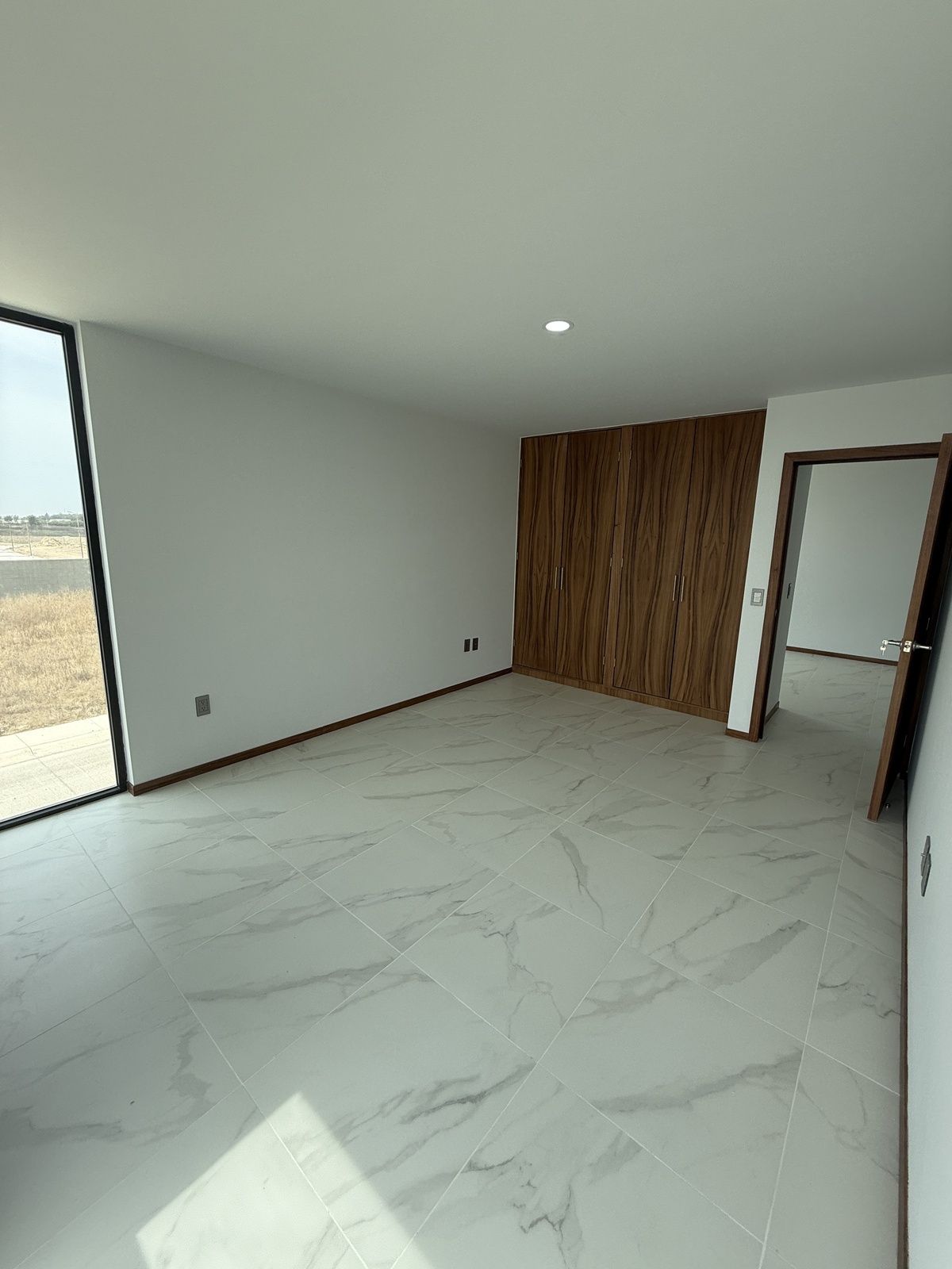 19 of 31: Habitación secundaria