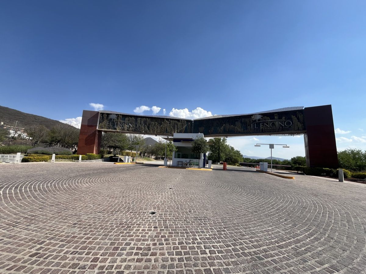 2 de 33