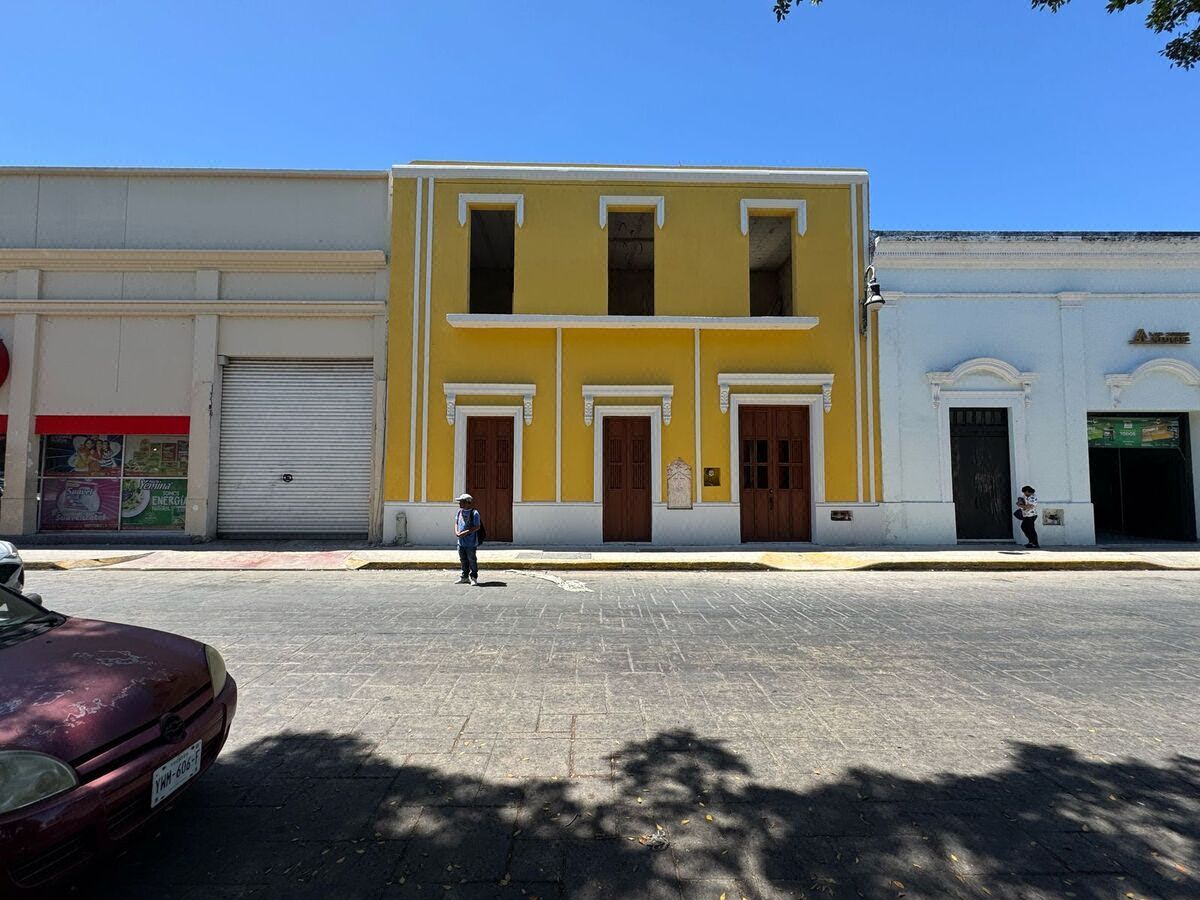Casona para Remodelar en Venta, Centro de Merida, Barrio de Santiago