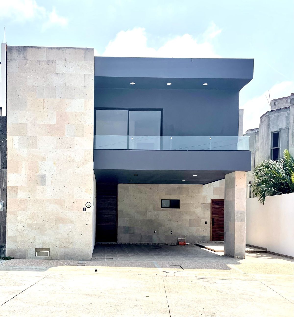 28 de 28: https://www.easybroker.com/agent/properties/casa-en-renta-en