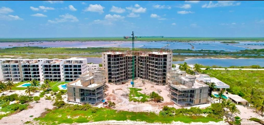 Departamento en Venta Frente al Mar. en la Playa de San Crisanto