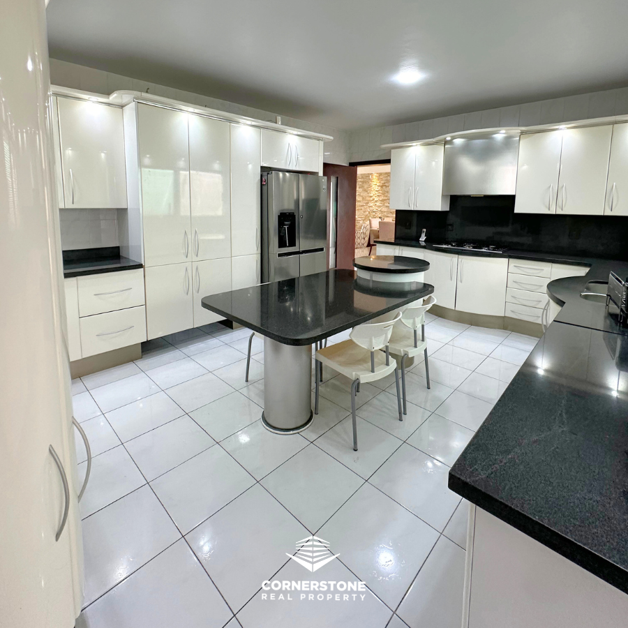 13 de 35: casa en venta en san José del tajo con cocina integral