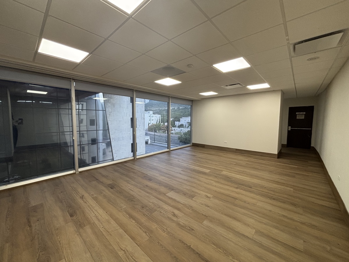 12 de 17: Sala de juntas