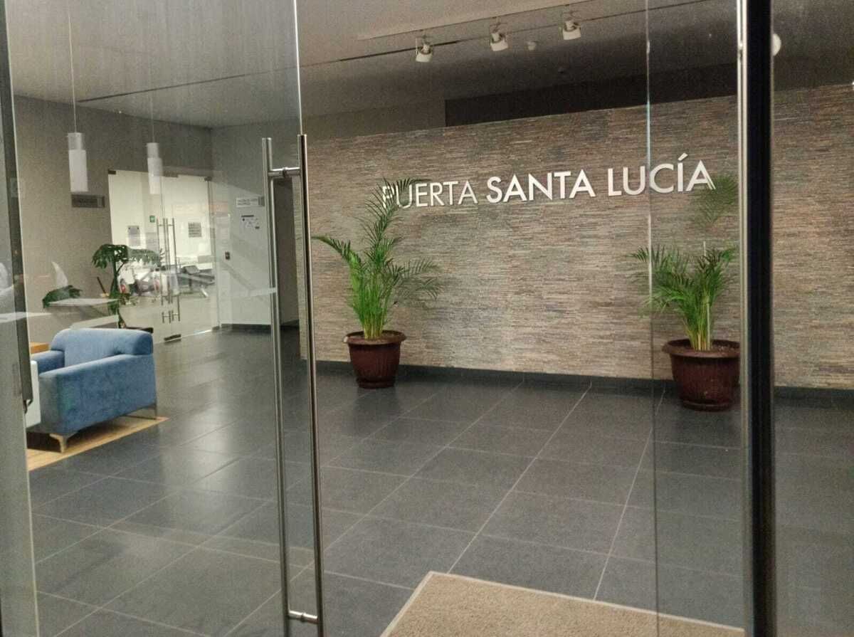 2 de 16