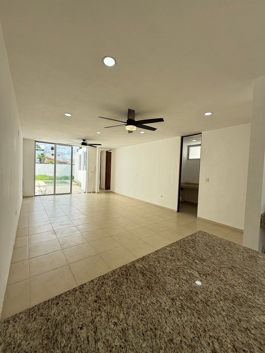 Casa em Pinos Norte II, Mérida, foto 3 de 48