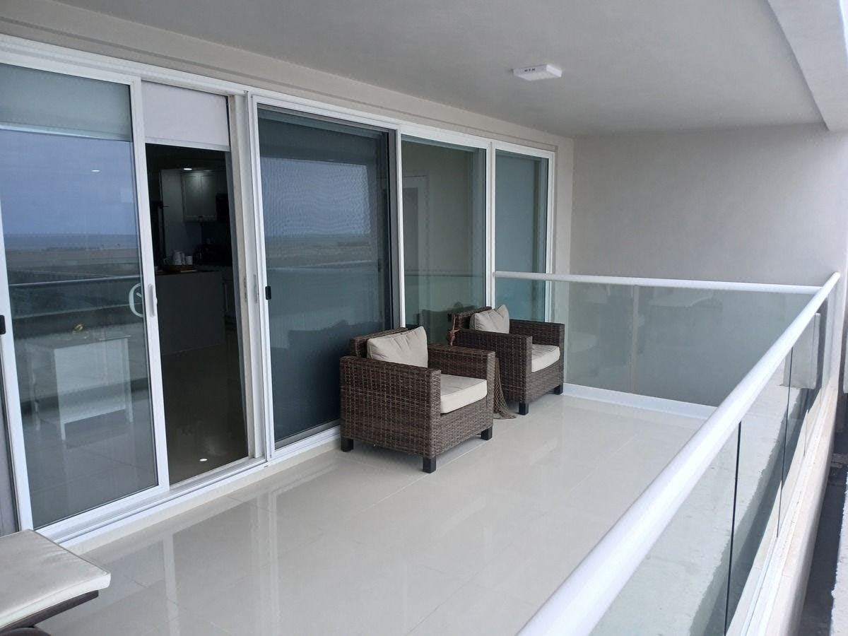 Luxury Villa in La Jolla Excellence with Sea Views and Beach Access