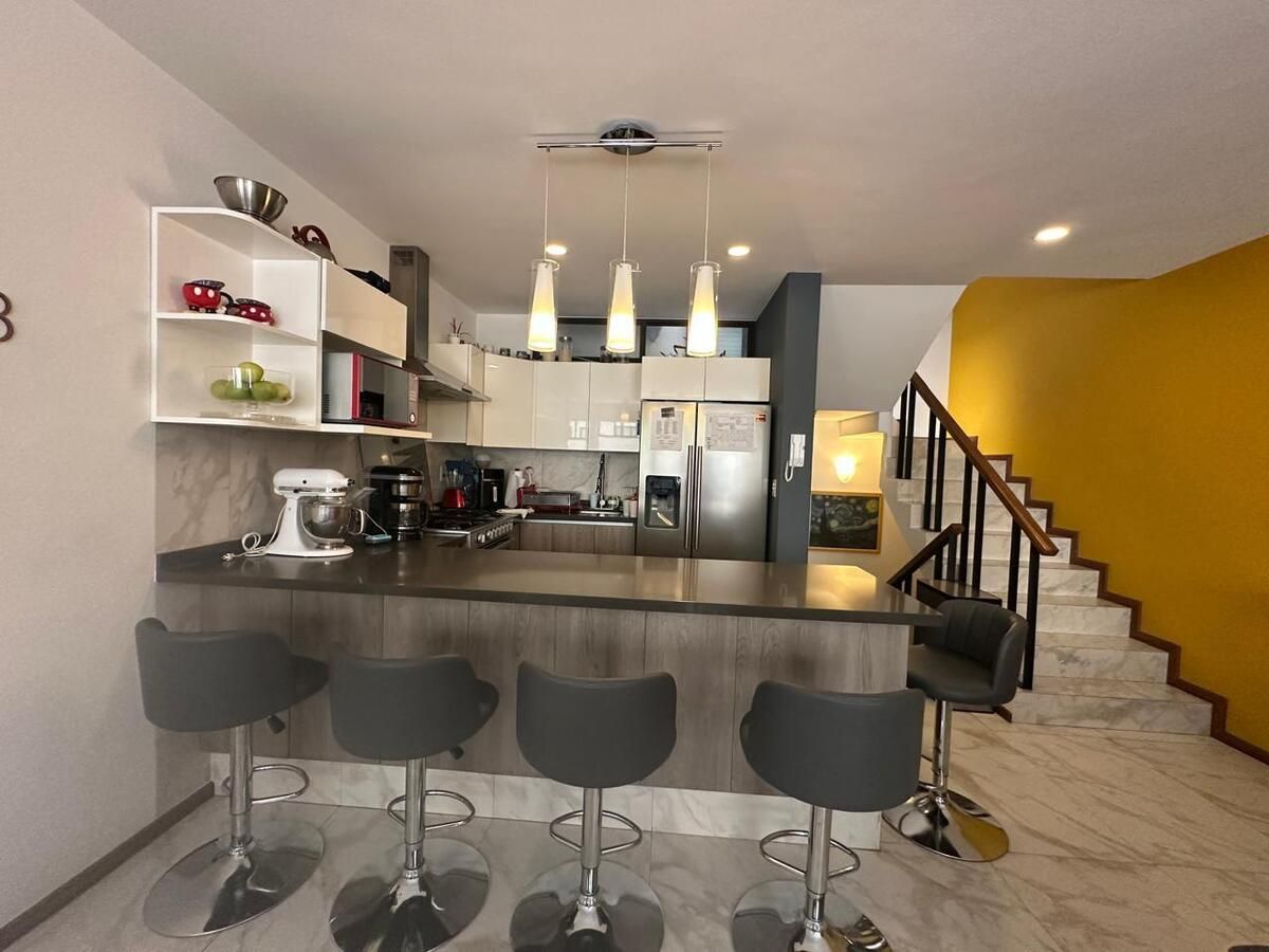 2 de 24: Casa en Condominio en Venta en Del Valle Rayo Vende ®