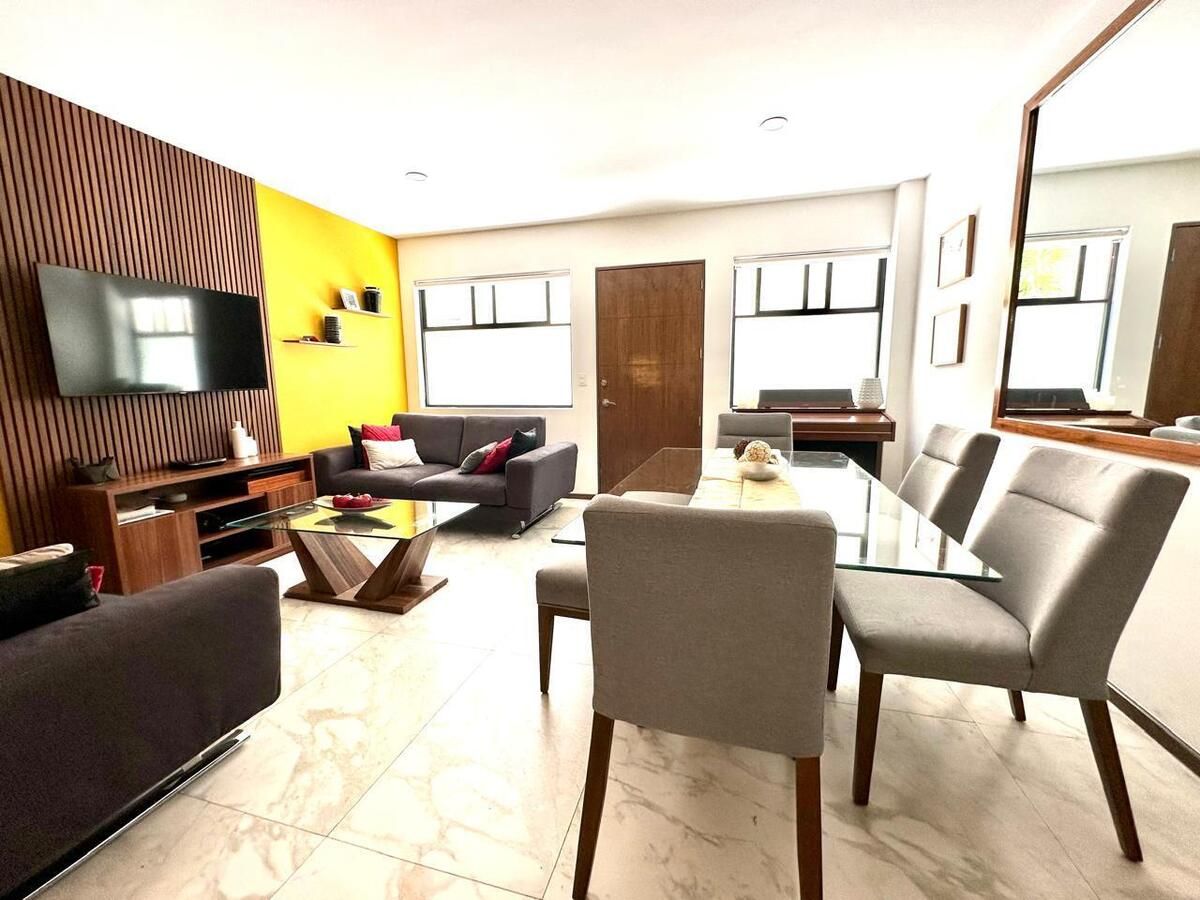 2 de 21: Casa en Condominio en Venta en Del Valle Rayo Vende ®