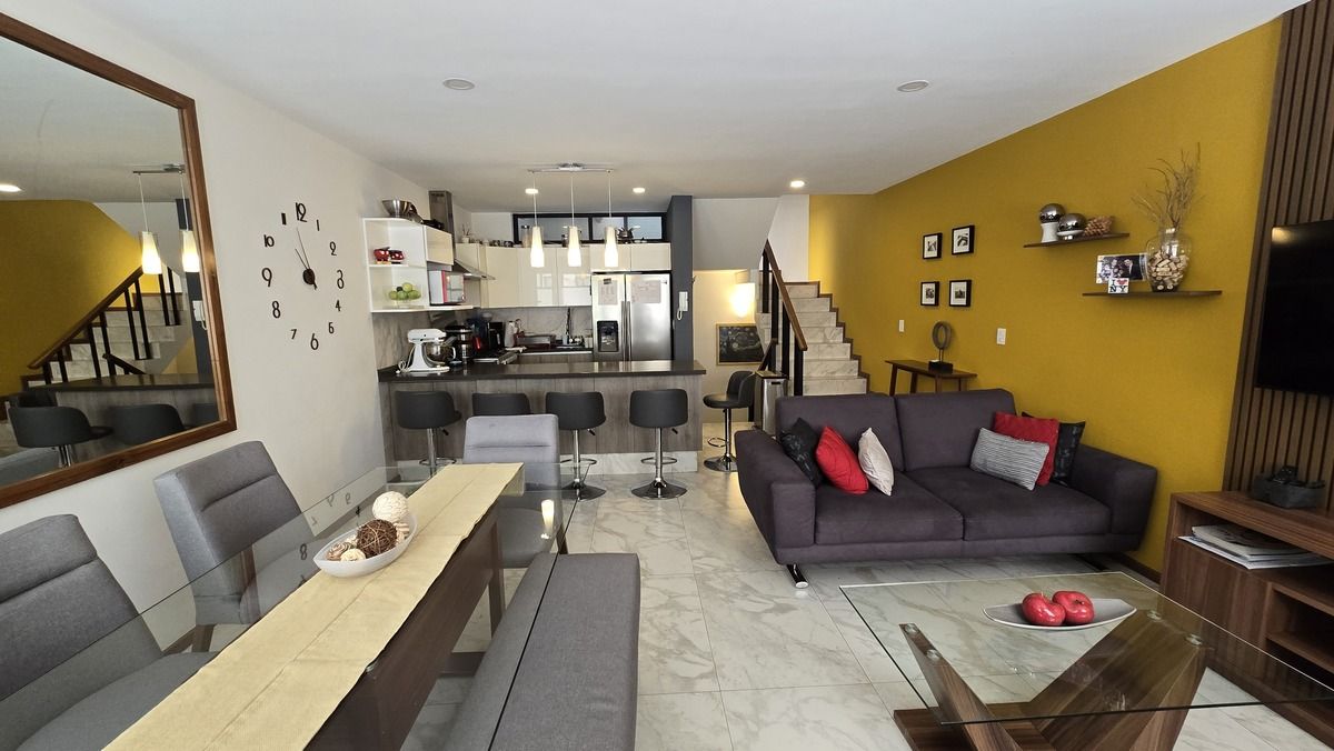 3 de 24: Casa en Condominio en Venta en Del Valle Rayo Vende ®