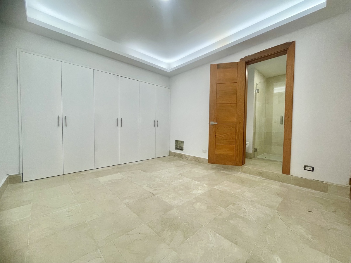 11 de 17: Habitación secundaria