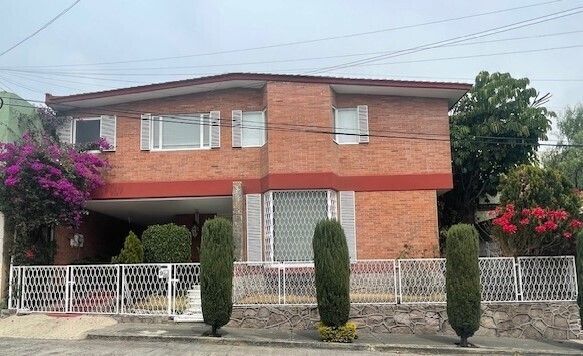 2 de 16