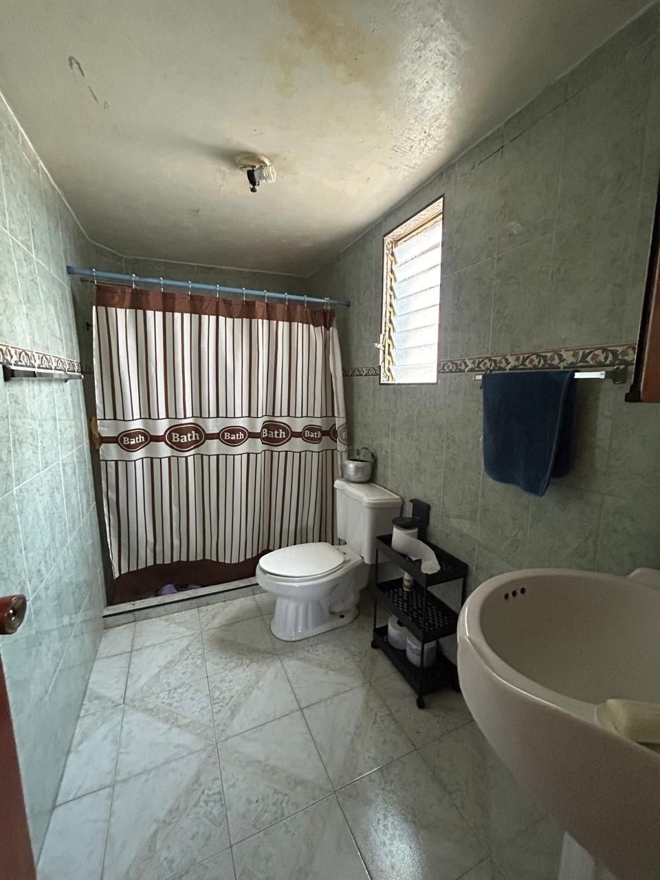 10 de 16: Baño Depto piso 1