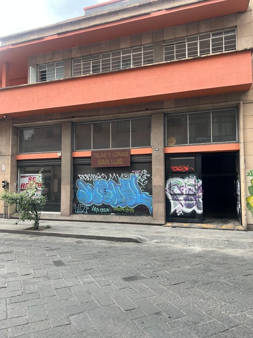 1 of 4