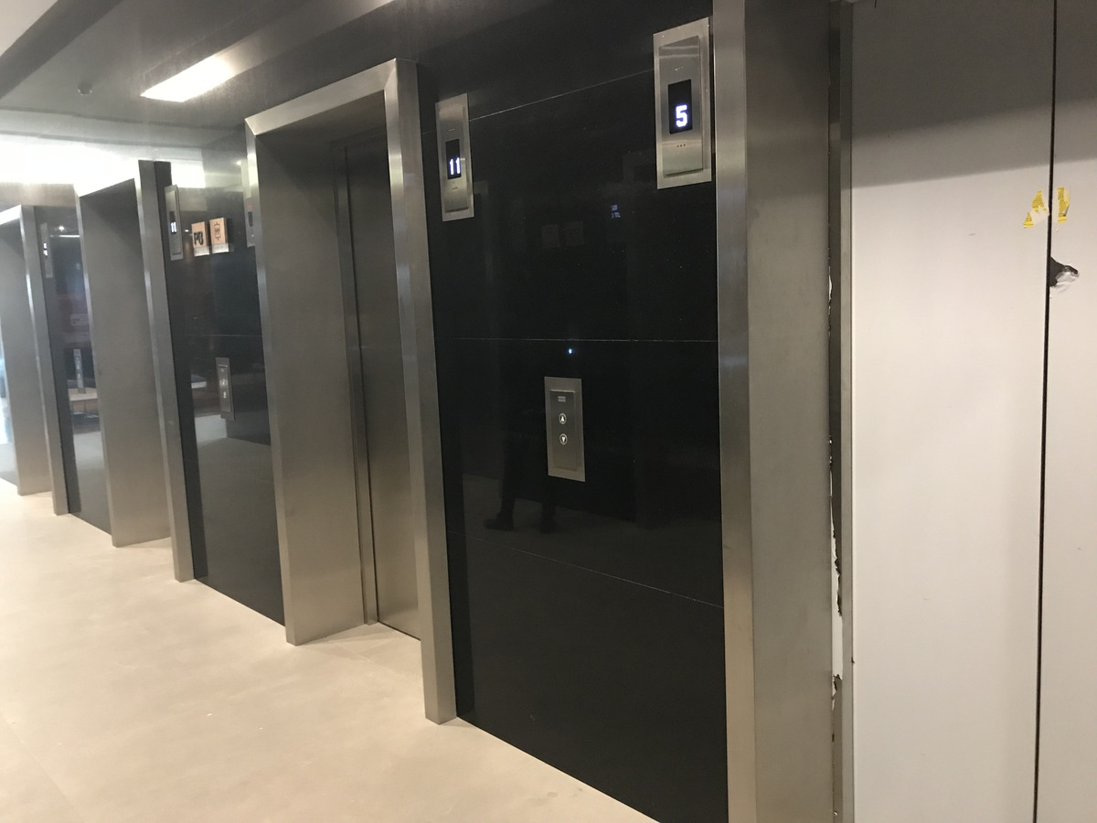 11 de 19: 4 elevadores