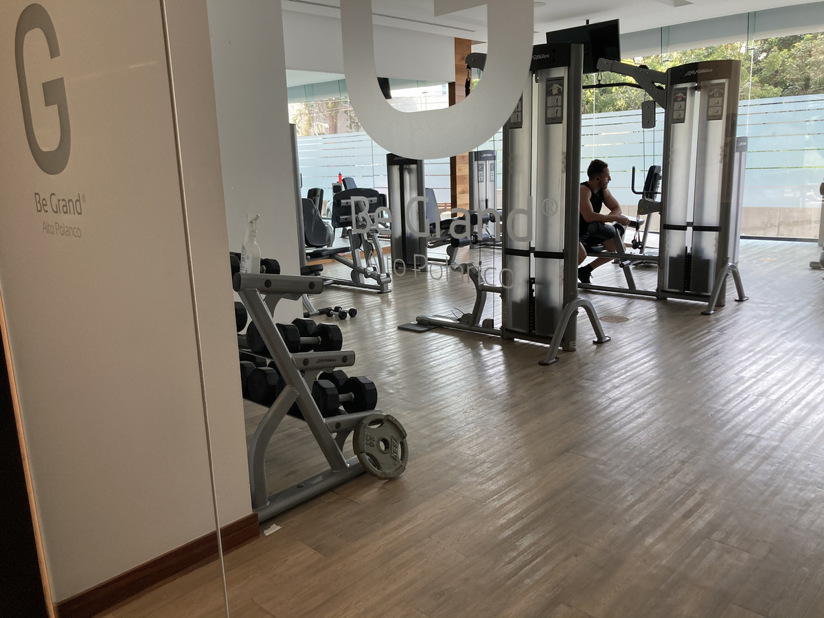 15 de 19: Gimnasio fuerza