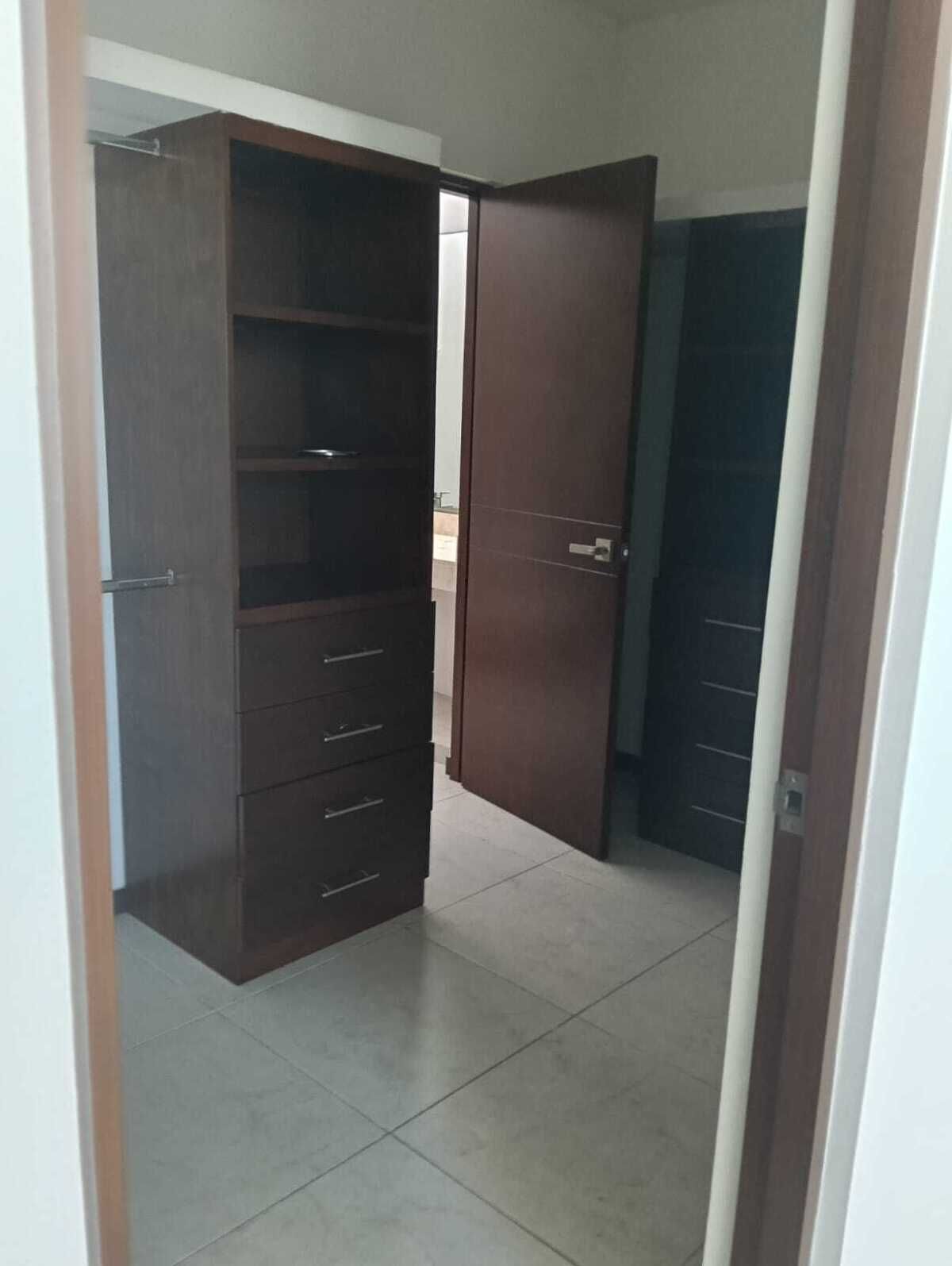 Closet vestidor, foto 4 de 19