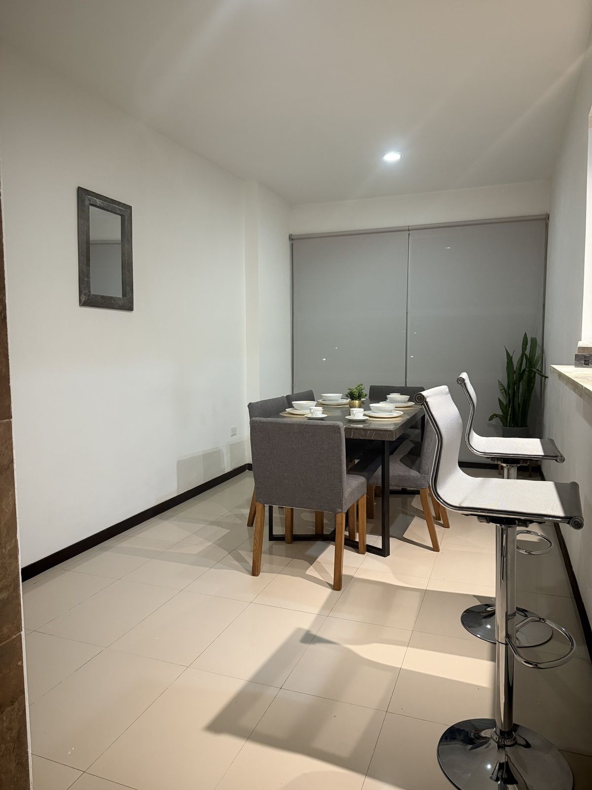 7 of 32: COMEDOR