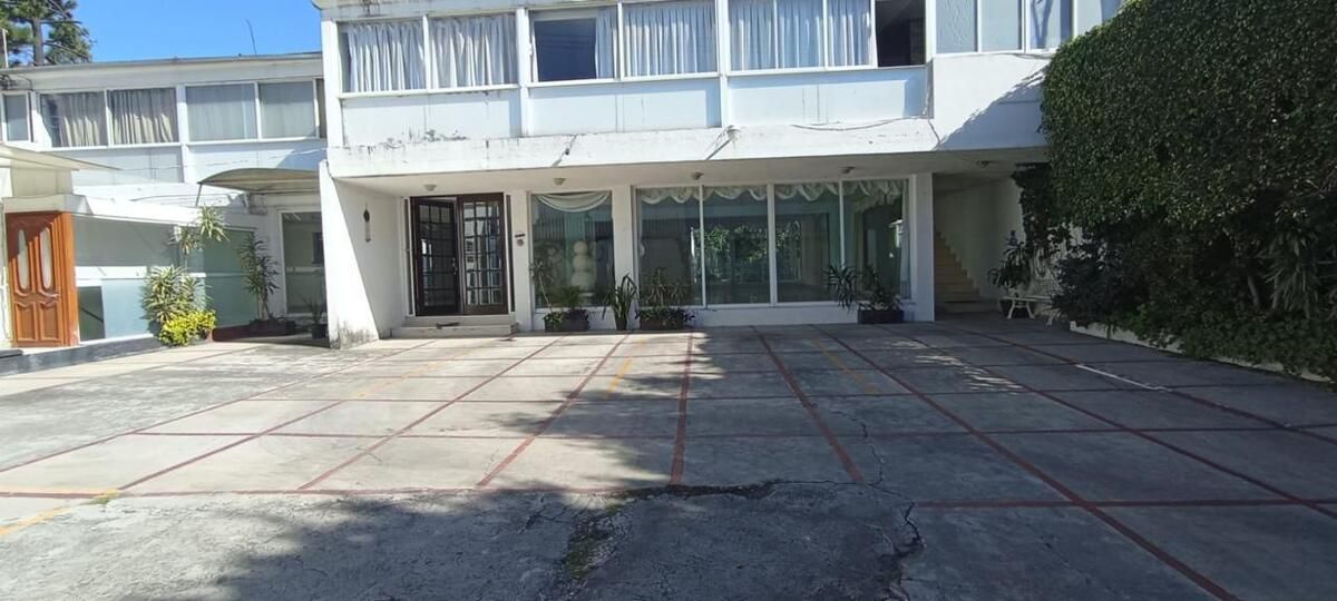 2 de 17: ENTRADA SOLO ES LA PLANTA BAJA