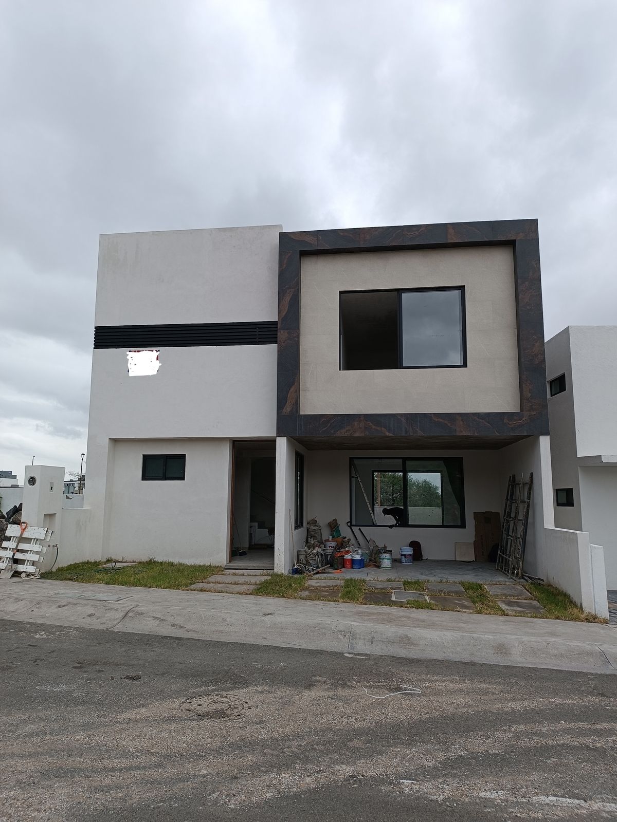 1 de 29: Fachada